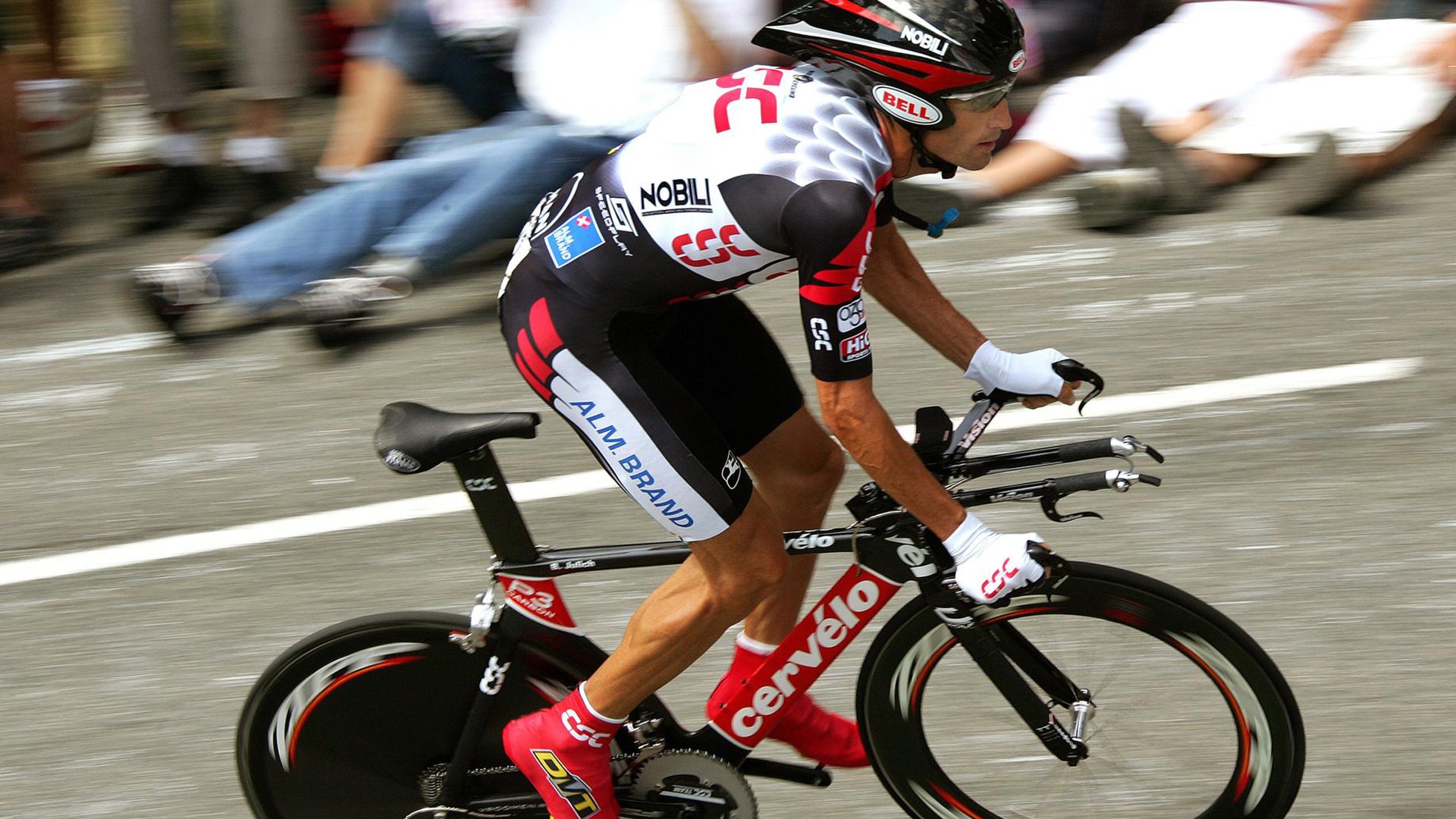 数据化分析助力动作优化与节奏控制，数据的优化