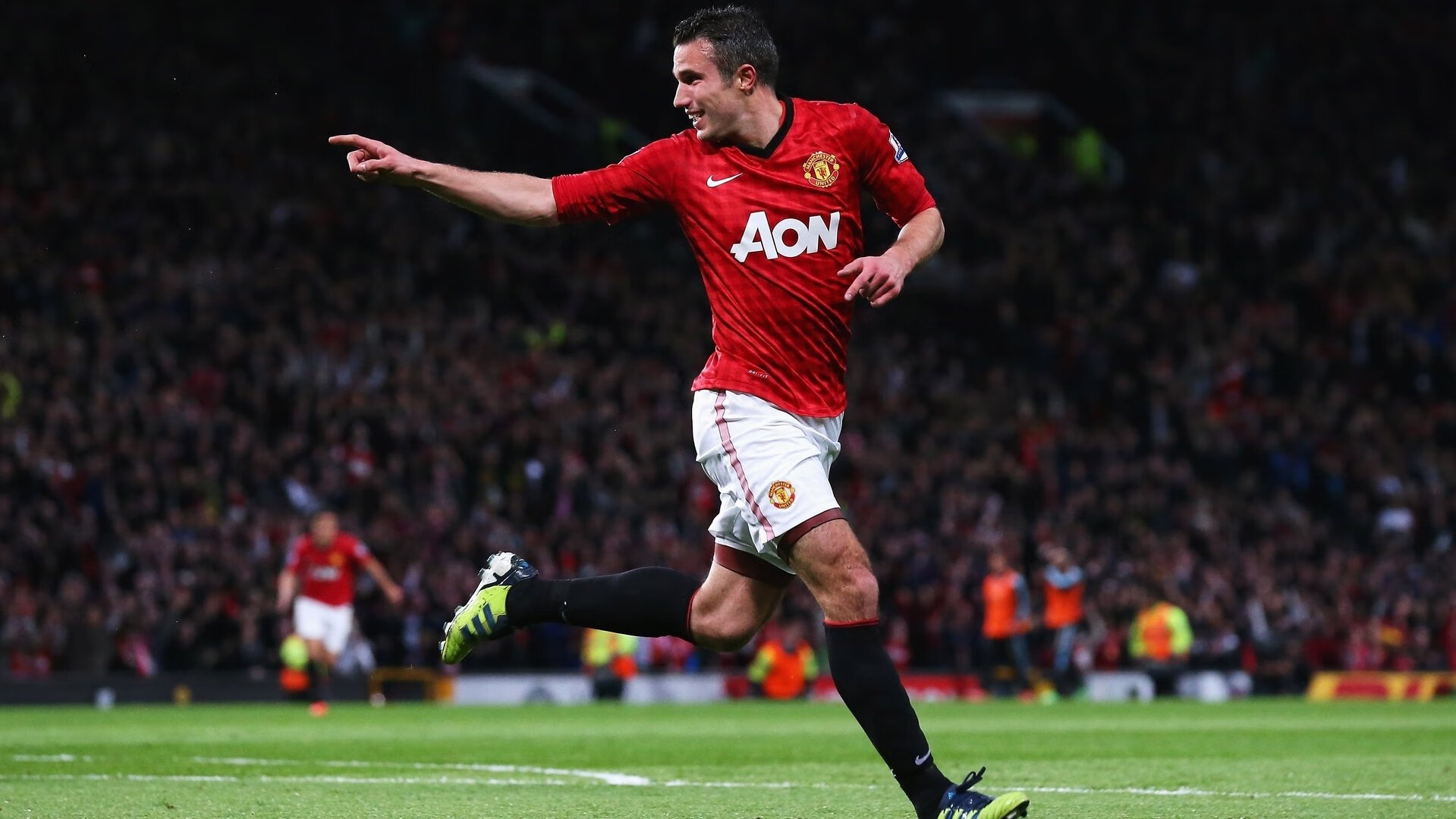 Jiuyou-米兰双雄争夺激烈，意甲冠军悬念未解